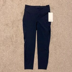 Lululemon Leggings- Base Pace HR Tight 25”- Size 10